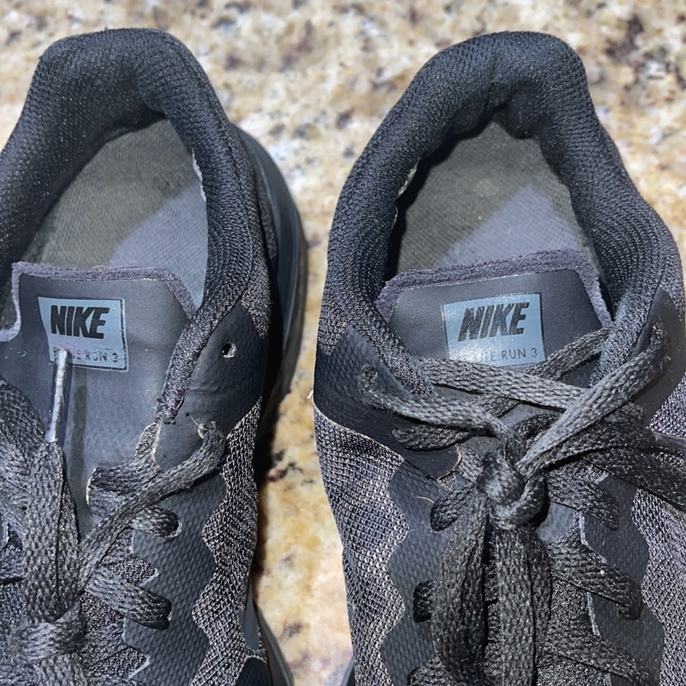 nike fs lite run 3 womens black and white